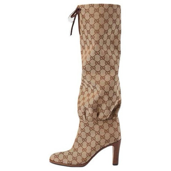Gucci Lisa GG Supreme Canvas Mid-Heel Boots - Picture 9 of 15